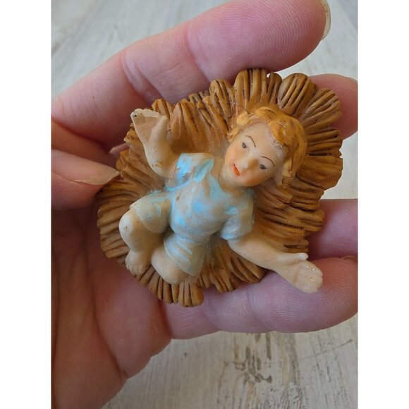 Vintage baby Jesus crib manger AS IS nativity - Picture 7 of 7